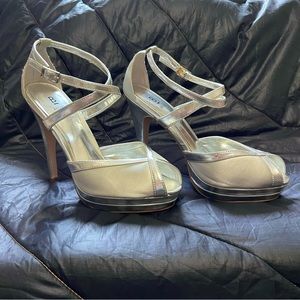 Bakers | Bella Peep-toe Heels | Size 65B